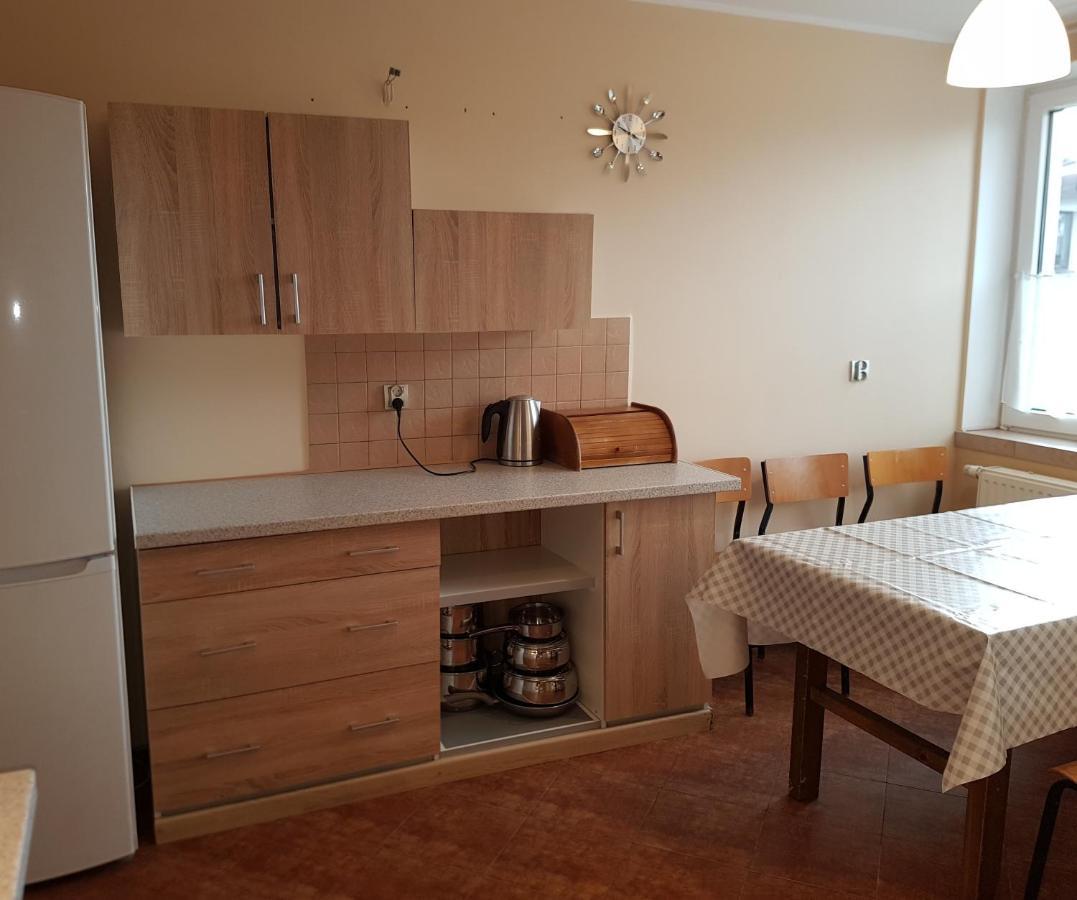 Noclegi Silesia Aster Tychy Extérieur photo