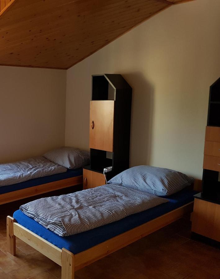 Noclegi Silesia Aster Tychy Extérieur photo