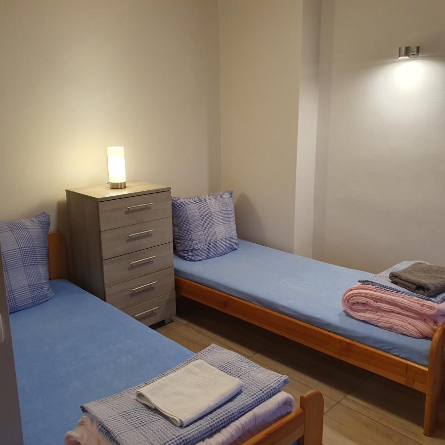 Noclegi Silesia Aster Tychy Extérieur photo