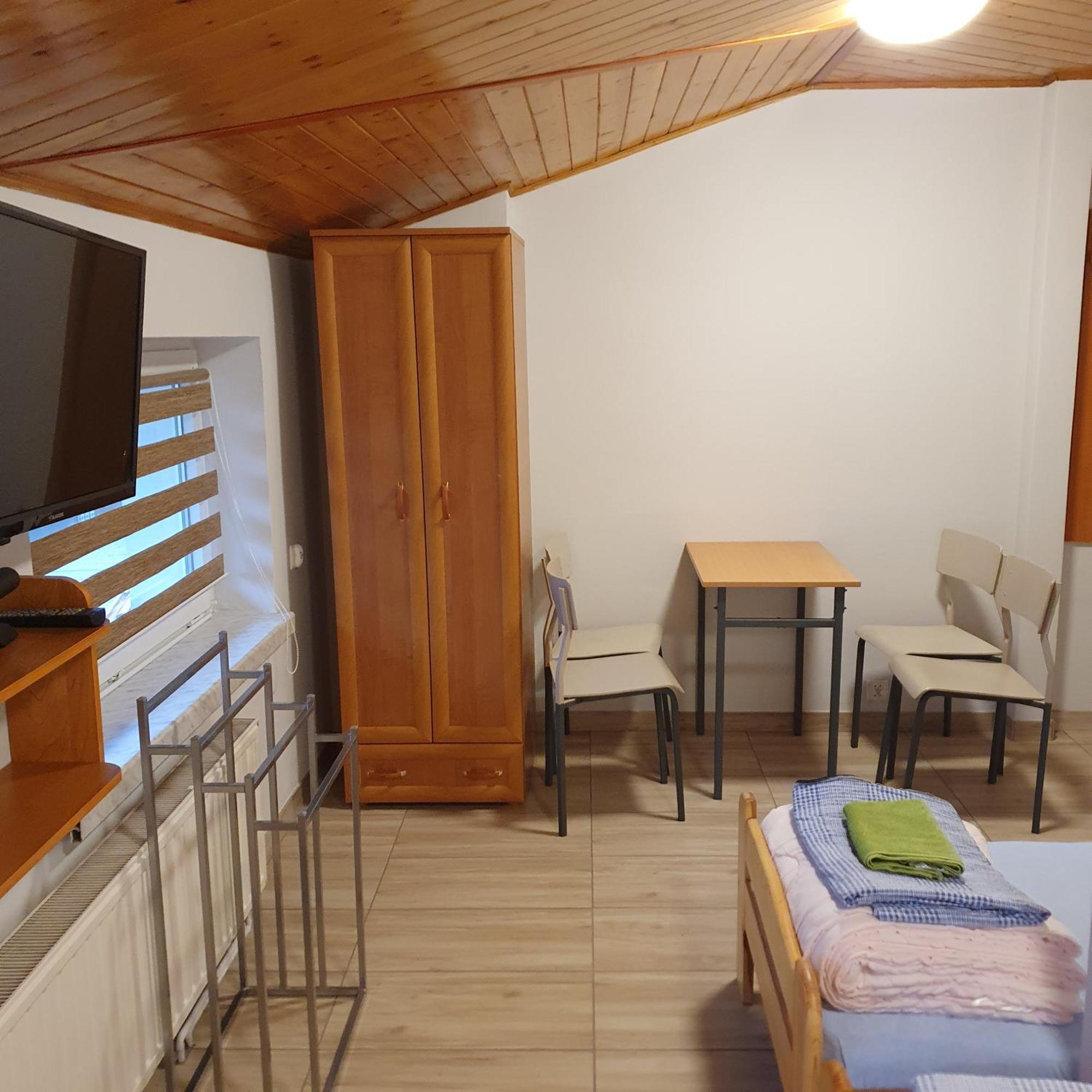 Noclegi Silesia Aster Tychy Chambre photo