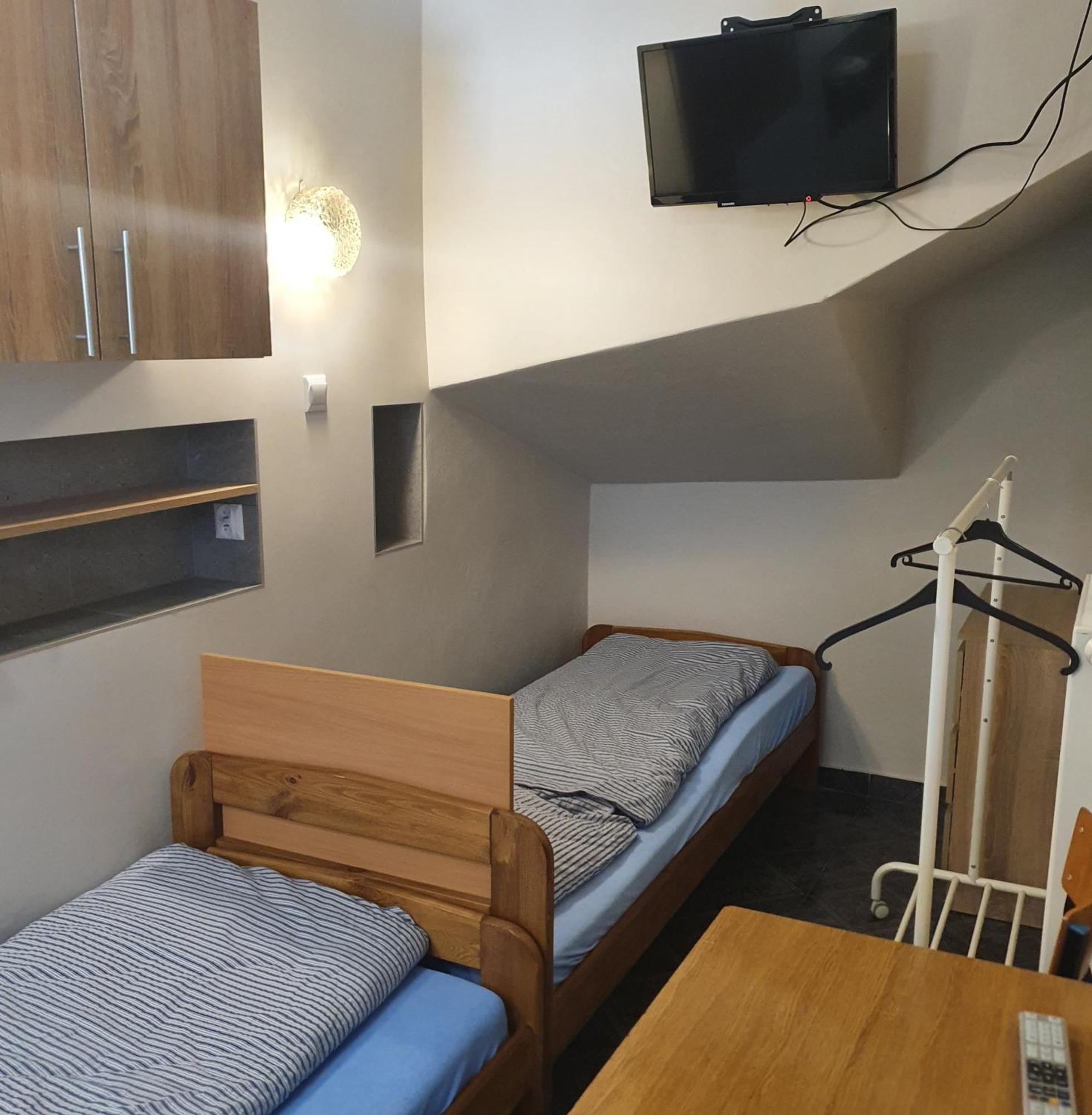 Noclegi Silesia Aster Tychy Chambre photo